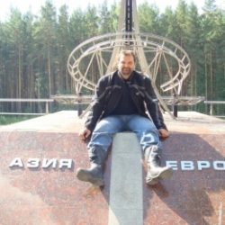 Военный, чистоплотный парень, ищу девушку без ограничения возраста, для секса в Томске